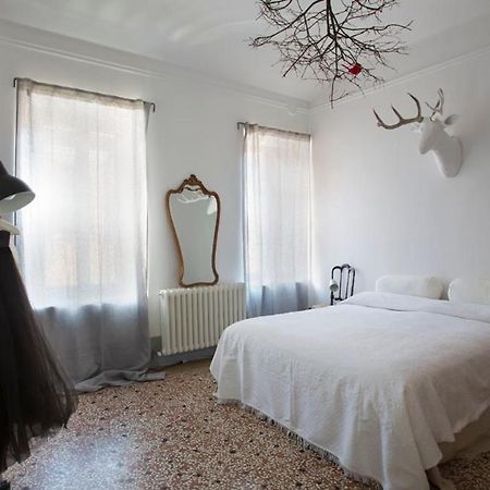 Casa Tesor - Your Design Home In Mantua City Center Buitenkant foto
